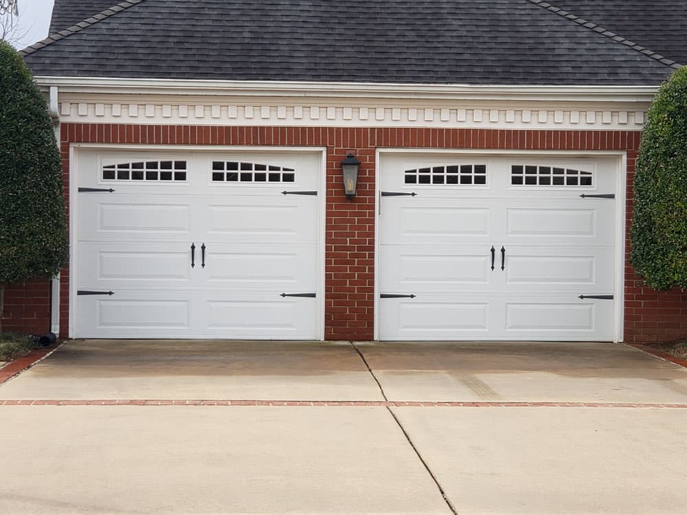 Amarr Lincoln garage door on brick home